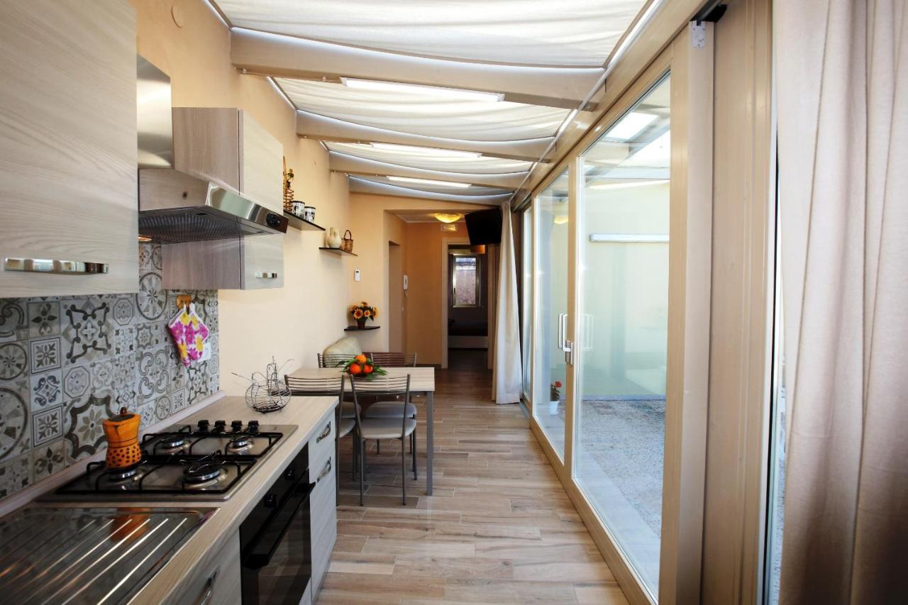Re Sole Case Vacanze - Esclusivo Attico M A R T E Con Spaziosissima Terrazza Solarium Attrezzata Avola Dış mekan fotoğraf