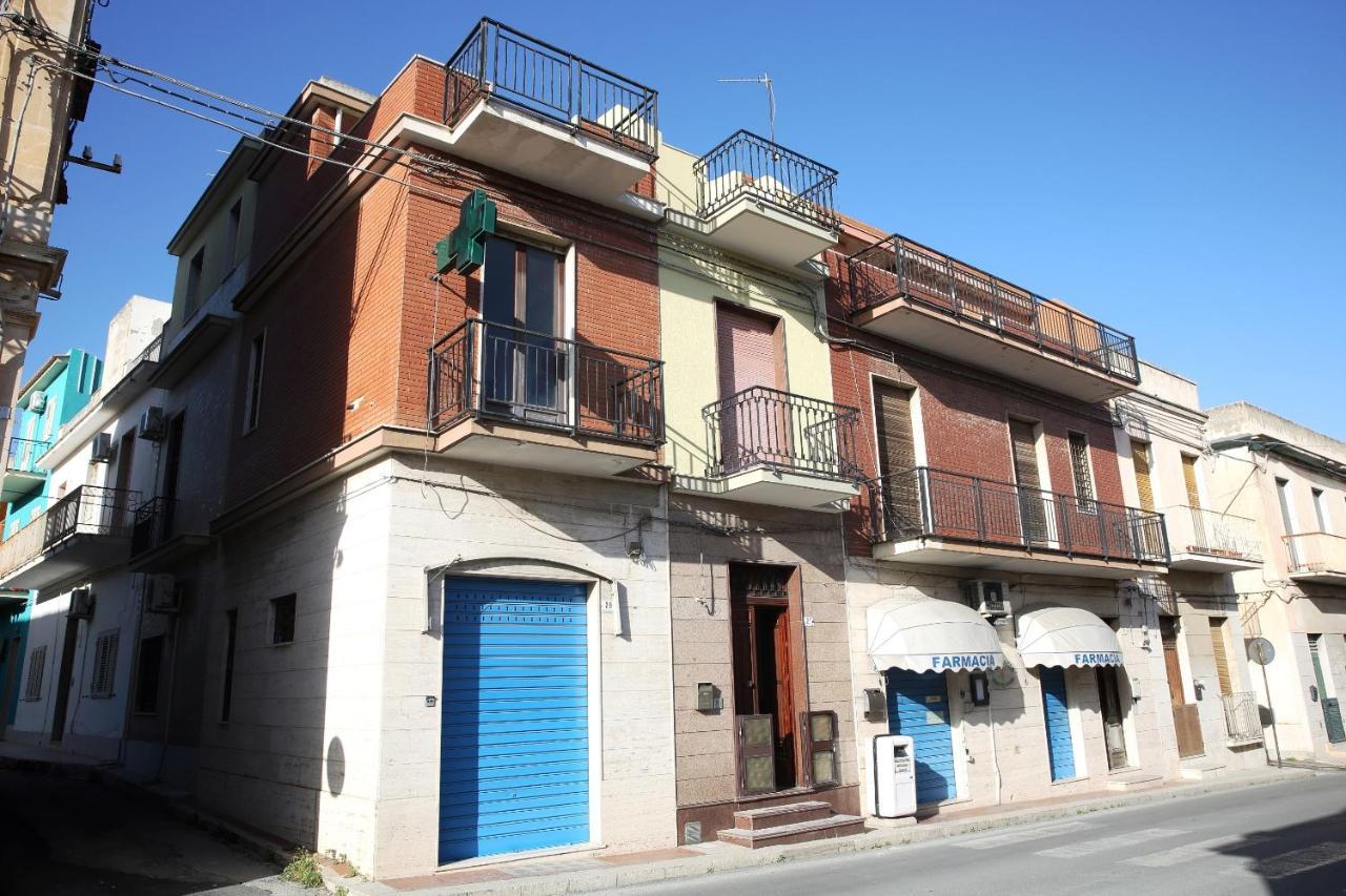 Re Sole Case Vacanze - Esclusivo Attico M A R T E Con Spaziosissima Terrazza Solarium Attrezzata Avola Dış mekan fotoğraf